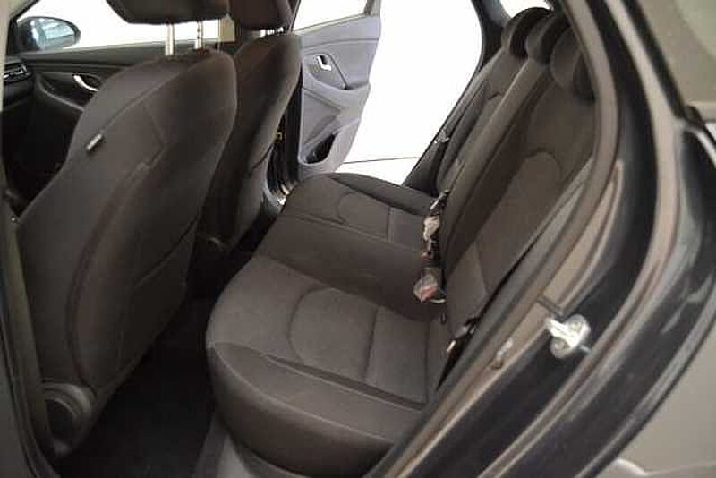 Hyundai i30 1.5 DPI Klass SLX 110