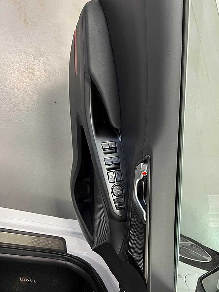 Hyundai Ioniq PHEV 1.6 GDI Klass